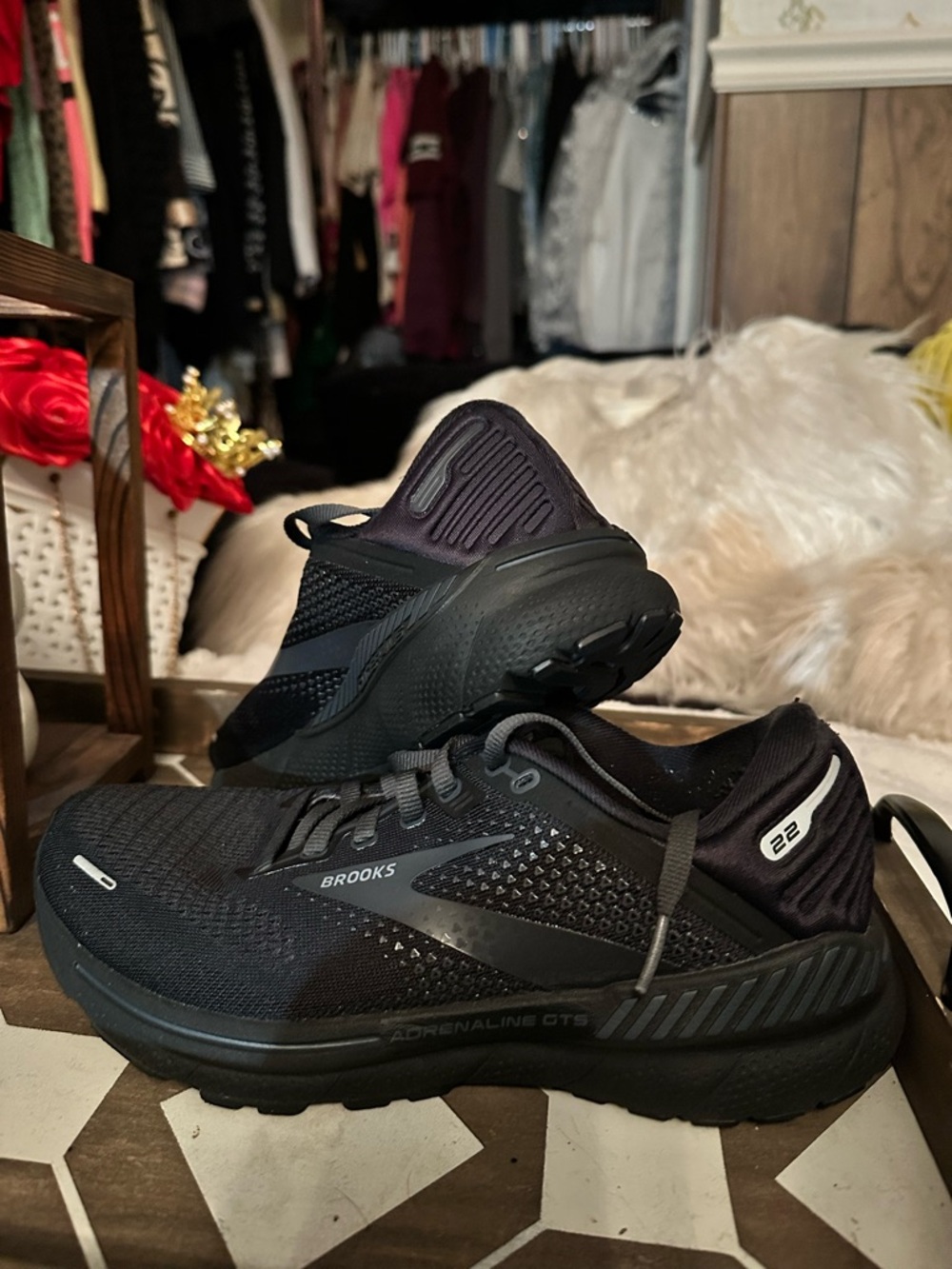 Brooks Men's Adrenaline GTS Running Shoes - Black